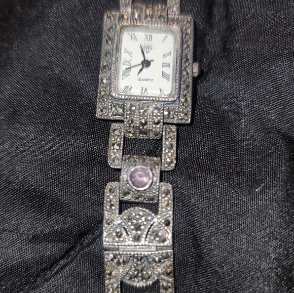 Sterling silver watch with marcasite and amethyst stamped 925💜 - Picture 10 of 10